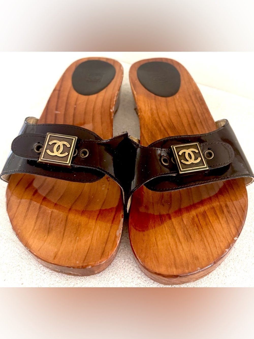 CHANEL Vintage Brown Patent Wood CC Clog Sandals Patent CC Slides EU 39